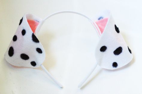 Laughing Latte - DIY Felt Dalmatian Ears - Laughing Latte How To Make Dalmation Ears, 101 Dalmations Ears Diy, Diy Dalmation Ears Headband, Diy Dalmatian Ears Headband, Diy Dalmatian Ears, Diy 101 Dalmatian Costume, Diy Dalmation Ears, Dalmatian Costume Diy, Diy Dalmatian Costume