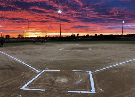 Sunset Softball Field, Fastpitch Softball Drills, Softball Aesthetic, Softball Field, Baseball Backgrounds, Vision Board Success, Softball Drills, Softball Quotes, Baseball Park