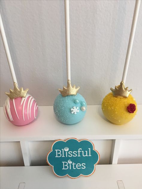 Princess Cakepops Ideas, Cake Pops Disney Princess, Princess Themed Cake Pops, Cupcake Princess Cake, Disney Princess Cake Pops Ideas, Disney Princess Strawberries, Disney Princess Cakepops, Princess Cake Pops Ideas, Disney Princess Treats