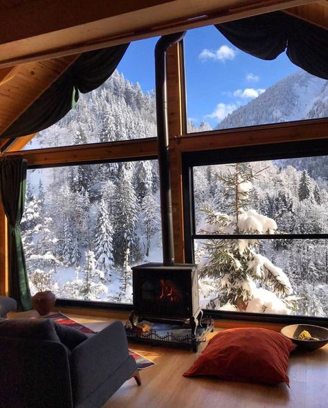 Winter Cabin, Window View, Winter Wonder, Cozy Cabin, Winter Aesthetic, Ski Trip, Pretty Places, Winter Time, Travel Aesthetic