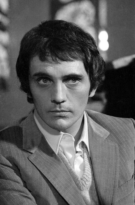 Terence Stamp... The Mind of Mr. Soames (1970) Terence Stamp, Old Film Stars, Movie Images, Character Actor, Film Art, British Actors, England Uk, Movie Memorabilia, Most Beautiful Man