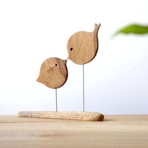 Whimsical Creatures, Wood And Ceramic, Wooden Birds, Tafel Decor, Laser Cut Wood Crafts, Wood Art Projects, Wooden Decoration, Wooden Craft, Wood Animal