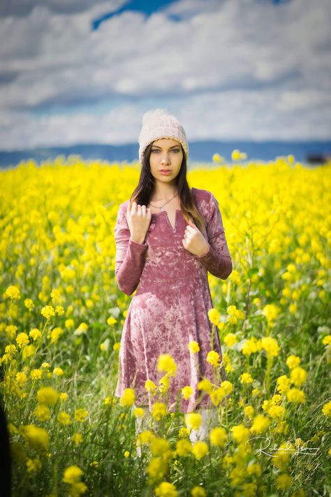 Mustard Field, Wild Mustard, Field Photoshoot, Photo Shoot, Photo Ideas, Mustard, Flowers, Floral, Photography