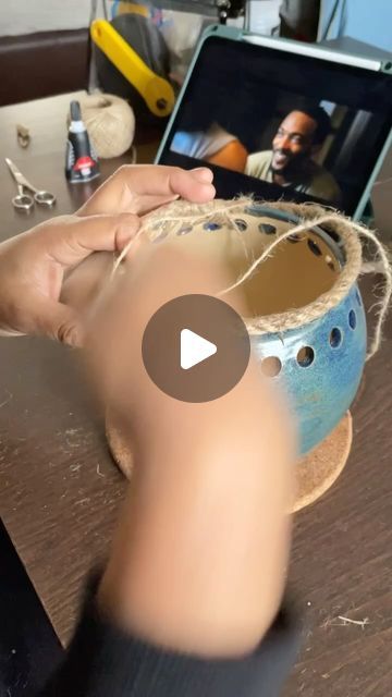 Pottery With Macrame, Pottery And Weaving, Pottery Bowls Ideas, Woven Pottery, Home Ceramics, Clay Weaving, Home Pottery, Ceramic Basket, Pottery Sculpture Ideas