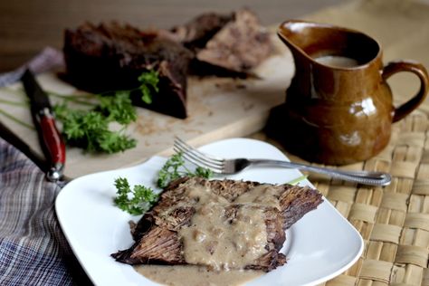 Creamy Horseradish Pot Roast Horseradish Pot Roast, Sour Cream Gravy, Gravy From Scratch, Creamy Horseradish, Cream Gravy, How To Make Gravy, Leafy Green Salads, Cold Weather Food, Sour Cream Sauce