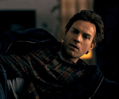 Ewan Mcgregor Moulin Rouge, Danny Torrance, Doctor Sleep, Scottish Man, Star Wars Obi Wan, He Is Alive, Ewan Mcgregor, Black Mask, Obi Wan Kenobi