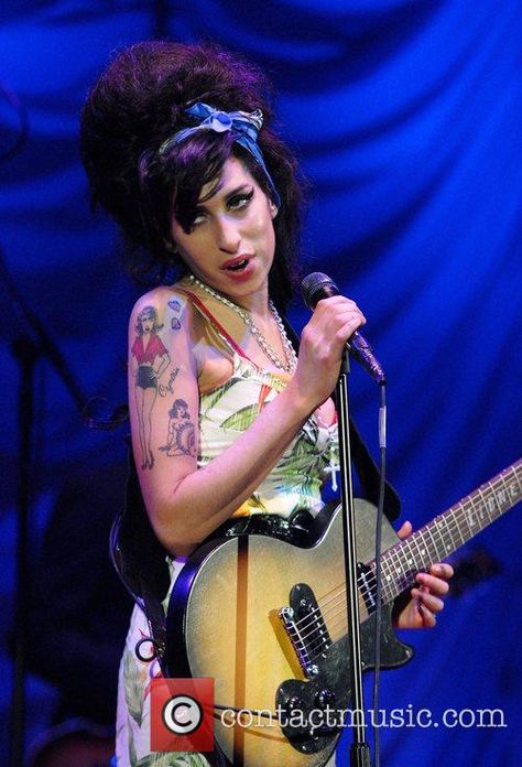 Amy Winehouse, Living Forever, Musician, Jade