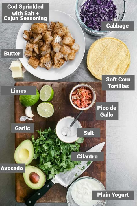 These Easy Cod Fish Tacos with Avocado Crema are ready in only 20 minutes! They are better than any Baja style fish taco you've tried and so fast to make! Baja Style Fish Tacos, Taco Fish Recipe, Cod Tacos, Fish Tacos With Avocado, Cod Fish Tacos, Fish Taco Recipe, Healthy Taco Recipes, Taco Meal, Tacos With Avocado