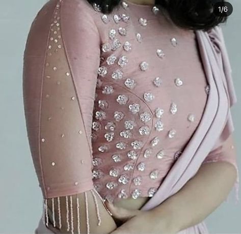 https://myfashioncorners.blogspot.com/2023/08/unique-blouse-design.html Partywear Blouse Designs, Saree Blouse Sleeves, Blouse Designs Net, Trending Blouse Designs, Net Saree Blouse Designs, Bridal Blouse Design, Trending Blouse, Netted Blouse Designs, Blouse Designs Catalogue