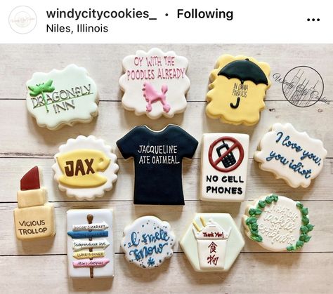 Gilmore Girls Sugar Cookies, Gilmore Girls Cookies Decorated, Gilmore Girls Bridal Shower Theme, Gilmore Girls Themed Birthday Party, Gilmore Girls Baby Shower Ideas, Gilmore Girls Party Decorations, Gilmore Girls Cookies, Gilmore Girls Party, Sugar Cookies With Royal Icing