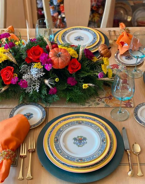 Lenox Autumn, Autumn Tablescapes, Table Scapes, Setting Ideas, Fall Tablescapes, Entertaining Ideas, China Patterns, Holiday Decorating, Place Setting