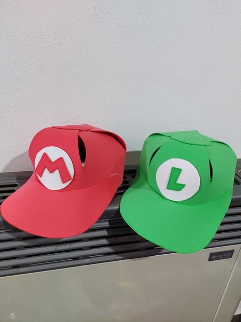 Luigi Hat, Mario Kart Party, Mario Hat, Mario Costume, Super Mario Birthday Party, Mario Birthday Party, Super Mario Birthday, Mario Birthday, Fantasias Halloween