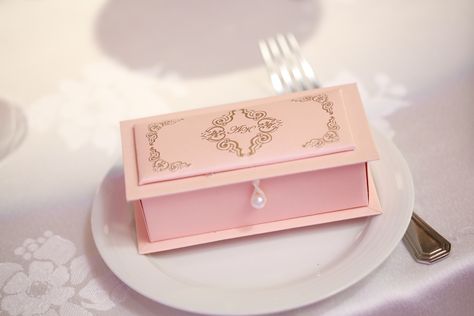 Sri Lankan Wedding - Cake Box Wedding Cake Boxes Sri Lankan, Wedding Cake Boxes For Guests, Cake Wrapping Ideas, Cherry Blossom Wedding Cake, Homemade Wedding Cake, Watercolor Wedding Cake, Wedding Cake Boxes, Royal Wedding Cake, Wedding Cake Images