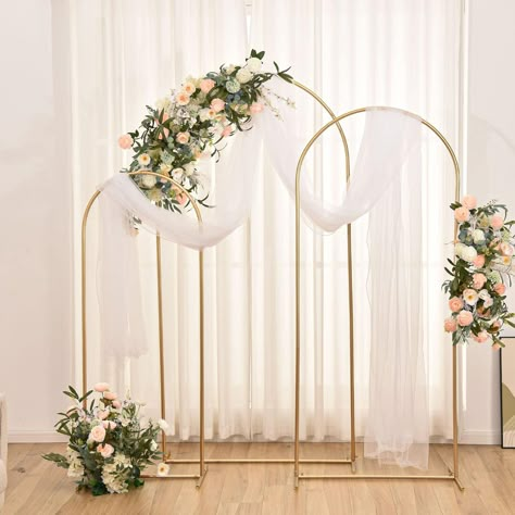 Backdrop Stand Ideas, Lavender And Green Wedding, Arbors Ideas, Diy Event Decor, Metal Arch Backdrop, Engagement Planning, Minimalist Wedding Reception, Engagement Backdrop, Arch Backdrop Stand