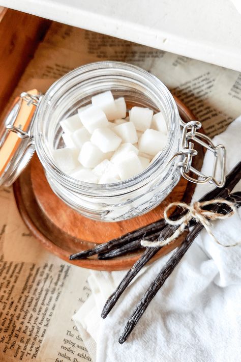 Have you ever wanted to know how to make sugar cubes from scratch? Homemade sugar cubes are seriously easy to make and so much fun to customize! They make a great homemade gift, or stash a jar in your tea cupboard for later! Sugar Cubes Aesthetic, Diy Toilet Spray, Sugar Cubes Diy, Tea Cupboard, Diy Vanilla, Flavored Vinegars, How To Freeze Blackberries, Toilet Spray, Orange Blossom Water