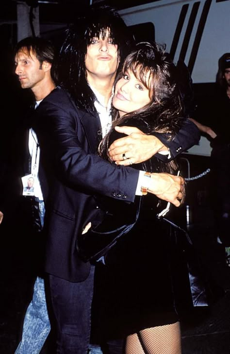 Brandi Brandt Brandi Brandt, Famous Groupies, Rock Couple, Motley Crue Nikki Sixx, Rock Hair, Groupie Love, 80s Rock Bands, Mick Mars, Motley Crüe