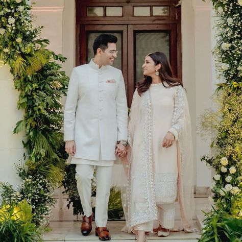 Parineeti Chopra & Raghav Chadha Pre-Wedding Rituals Begin With Ardas In Gurudwara - ShaadiWish Raghav Chadha, Engagement Suits, Suit Pic, Parneeti Chopra, Engagement Look, Engagement Photography Poses, Celebrity Casual Outfits, Bollywood Updates, Parineeti Chopra