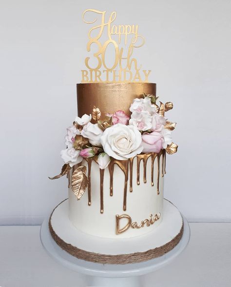 70th Birthday Cake For Women, Lights Quotes, 50th Birthday Cake For Women, Birthday Cake For Mom, 18th Cake, 70th Birthday Cake, 13 Birthday Cake, 60 Birthday, Ganache Cake