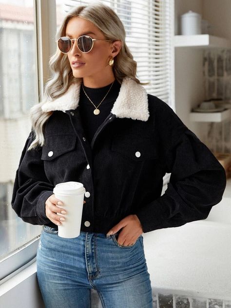 Outer Style, Padded Jacket Women, Winter Inspiration, Velvet Coat, Long Sleeve Outerwear, Types Of Jackets, Jacket Outfit, Casual Vest, Outdoor Jacket