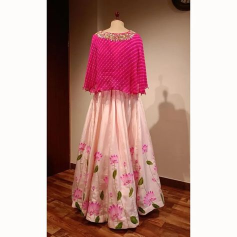 Blushing in Peach Pink 💖 Our clients' love for this lehenga is as vibrant as the hues themselves! 🌸 Shop Now - www.jayaascouture.com For customization dm/whatsapp us Call/whatsapp us +91 9000007804 #LehengaLove #JayaasCouture #jaipur #jaipurboutique #lehenga #pastels #embroidery #handwork #weddingfashion #weddingwear#WeddingElegance #PastelPerfection#ClientLove #PeachPinkPerfection Banaras Lehenga, Hand Printed Saree, Hand Painted Suits, Painted Suits, Fabric Painting Ideas, Pichwai Art, Lehenga Crop Top, Indian House Plans, Hand Painted Dress