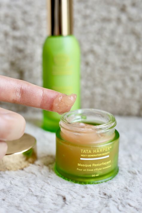 Tata Harper Skincare Review 2023 - ORGANIC BEAUTY LOVER Tata Harper Cleanser, Tata Harper Resurfacing Mask, Tata Harper Skincare, Chemical Exfoliation, Tata Harper, Grapefruit Oil, Geranium Oil, Beauty Care Routine, Aloe Leaf