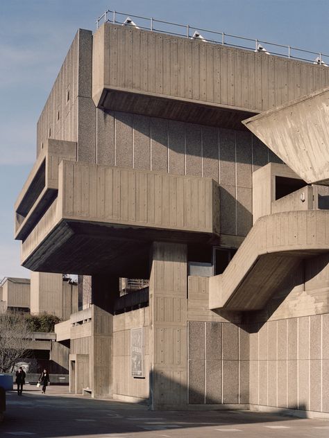 Gallery of Utopia Photo Series Captures London’s Brutalist Architecture - 7 Brutalism Architecture, Hayward Gallery, Brutalist Buildings, Decorate Entryway, Pallet Decorations, Concrete Architecture, London Architecture, Valentines Decorations, Decor Quotes