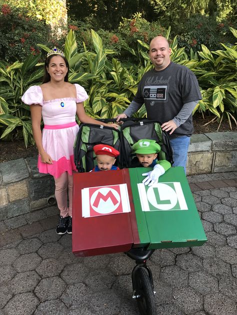 Family Mario Kart Costume with race car stroller Mario Kart Costumes, Stroller Costume, Kid Halloween, Boy Toddler, Double Strollers, Toddler Costumes, Twin Boys, Trunk Or Treat, Mario Kart