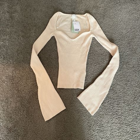 Nwt H&M Ribbed Top. Size Xs H&m Tops, Ribbed Top, H&m, Womens Tops, Cream, Color