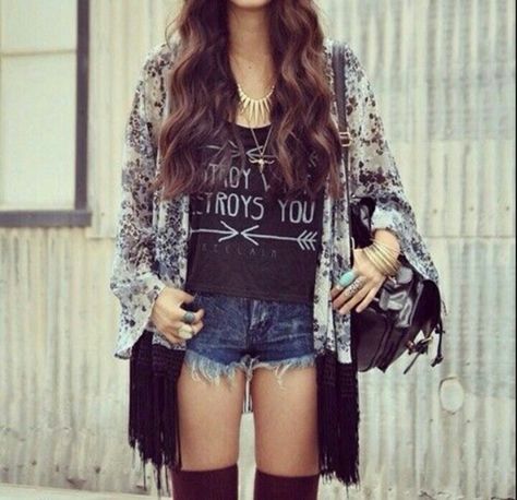 Summer outfit :) Chic Hipster Outfits, 2014 Outfits, Cute Hipster Outfits, Longer Shorts, Estilo Hipster, 2015 Outfits, Outfits For Girls, Vintage Hipster, Fashion 2015