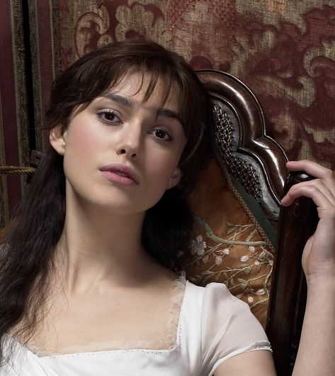 Kira Knightly, Kiera Knightly, Sherilyn Fenn, Pride And Prejudice 2005, Keira Knightly, Black Sisters, Pride Prejudice, Elizabeth Bennet, Bellatrix Lestrange