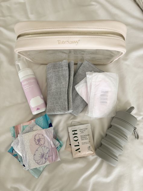 POSTPARTUM POUCH ESSENTIALS - A Classy Fashionista Pouch Essentials, Postpartum Essentials For Mom, Always Pads, Hospital Bag Essentials, Postpartum Essentials, Essentials Checklist, Essential Pouch, Hand Wipes, Nursing Pads