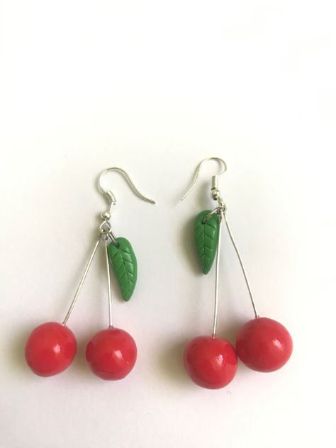 Clay Cherry Earrings, Diy Cherry Earrings, Cherry Polymer Clay Earrings, Cherry Clay Earrings, Clay Making, Clay Designs, Diy Earrings Polymer Clay, Polymer Clay Jewelry Tutorials, Terracotta Jewellery