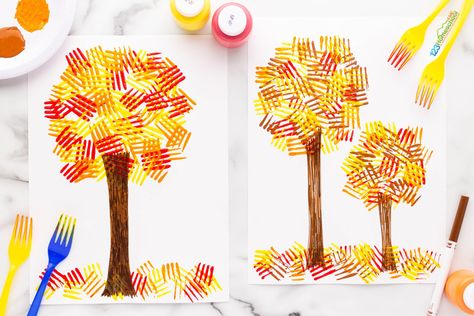 300+ Creative CRAFTS for Kids Tree Craft For Preschool, Kindergarten Fall Art, Fall Tree Craft, Candy Corn Crafts, Craft For Preschool, Preschool Crafts Fall, Child Care Center, Pumpkin Activities, Fall Preschool Activities