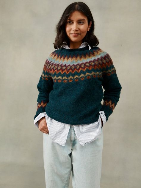 Fair Isle Jumper, Womens Knitwear, Cozy Clothes, Stylish Outfits For Women, Stylish Outfits For Women Over 50, Nordic Sweater, Outfits For Women Over 50, Fair Isle Knitting Patterns, Fair Isles