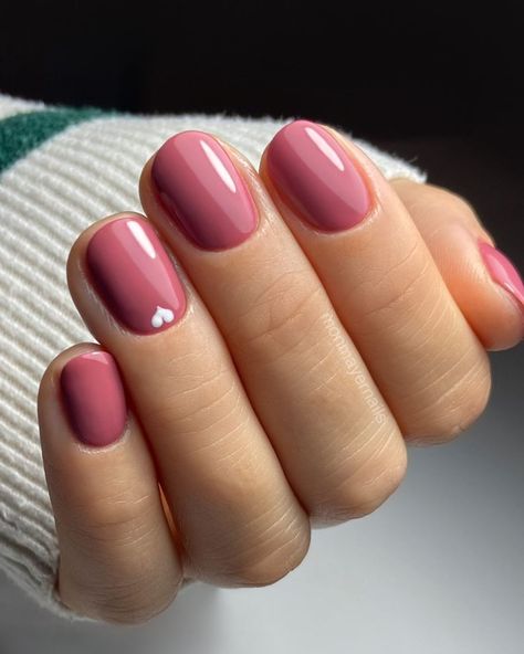 40 Easy Summer Nail Art to Inspire You Rose Pink Nails, Shellac Nail Colors, Cream Nail, Vintage Nails, Subtle Nails, Nail Prep, Simple Gel Nails, Minimal Nails, Royal Art