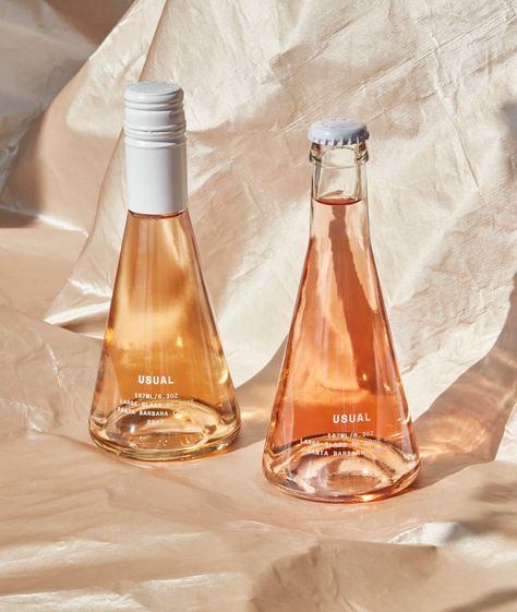 11 Best Small Wine Bottle Delivery Services To Try In 2021 Drinks Photoshoot, Rose Alcohol, Small Wine Bottles, Website Concept, Content Inspiration, Rose Delivery, Wine Subscription, Mini Wine Bottles, Wine Event