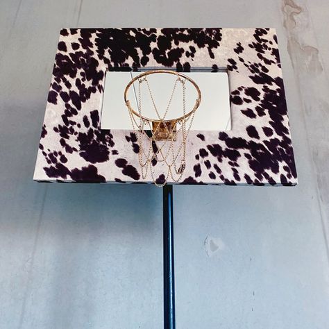 Gold Basketball Hoop, Diy Mini Basketball Hoop, Mini Basketball Hoop, Mini Basketball, Mini Basketballs, Diy Apartment Decor, Basketball Hoop, Cow Hide, Home Decor Mirrors