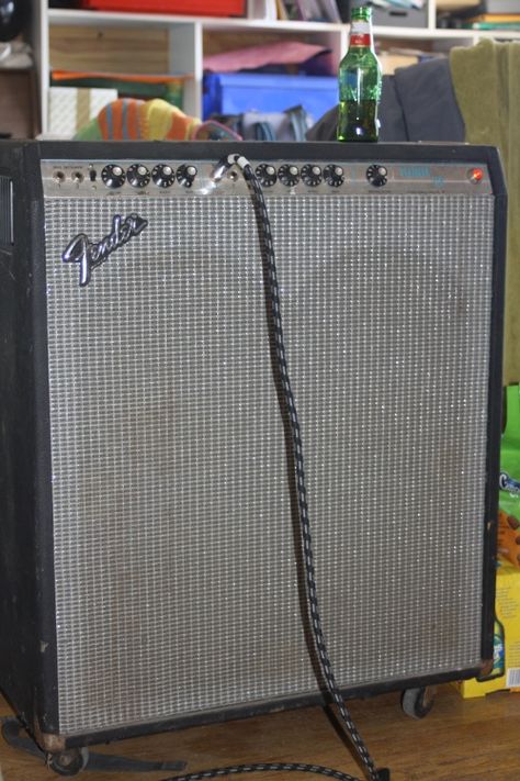 Fender Amplifiers, Fender Bassman, Fender Guitar Amps, Guitar Amps, Fender Guitar, Bass Guitars, Electronics Circuit, Guitar Amp, Music Gear