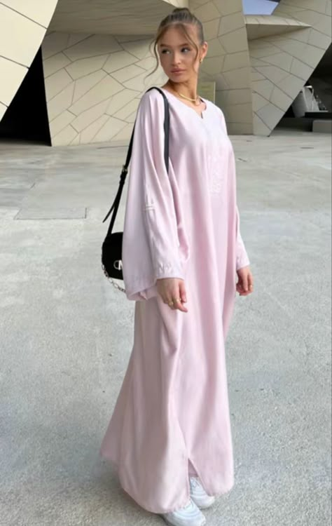 Summer Abaya Hijab Fashion, Abaya Without Hijab, Abaya Non Hijab, Abaya For Summer, Cute Abaya Hijab Outfit, Modest Fashion Abaya, Halal Outfits Without Hijab, Modest Summer Clothing, Hijab Abaya Style