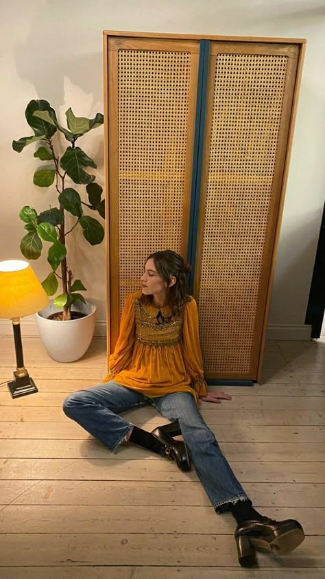 Alexa Chung Inspired Outfits, Alexa Chang, Alexa Chung Style, Style Parisienne, Oufits Casual, Alexa Chung, Mode Inspo, City Girl, New Wardrobe