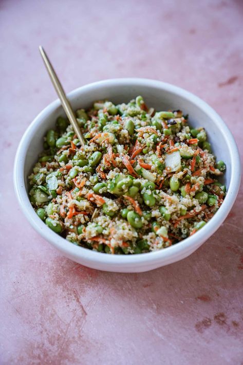 High-Protein Edamame Salad (with Quinoa) Edamame Salad Recipes, Salad Recipes High Protein, Edamame Recipes Salad, Recipes High Protein, Salad With Quinoa, Edamame Recipes, Edamame Salad, Famous Recipe, Vegetarian Lunch