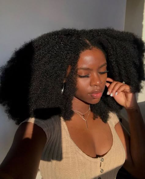 Afro Inspiration, Dreadlock Hair, Afro Style, Natural Afro Hairstyles, Type 4 Hair, Girls Natural Hairstyles, Hair Regimen, Pelo Afro, 4c Natural Hair