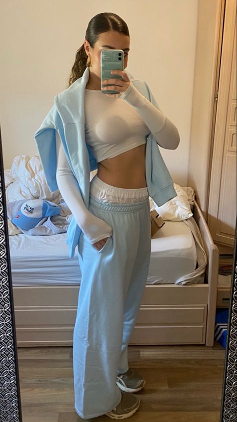 #outfits #fashion #comfy #tracksuit #cuteoutfit #airport #fit Blue Tracksuit Outfit, Blue Tracksuit, Tracksuit Outfit, Sporty Outfits, Baby Blue, Light Blue, What To Wear, Cute Outfits, Fashion Outfits