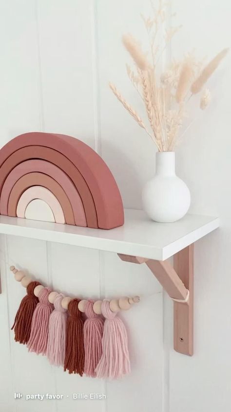 Kids Shelf Decor, Pink Girls Bedroom, Kids Shelf, Nursery Shelf Decor, Earthy Pink, Boho Kids Room, Space Organization, Baby Nursery Inspiration, Pink Bedroom For Girls