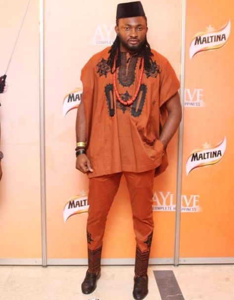 Dansiki Styles Men, Ankara Designs For Men, African Actors, Afro Clothes, Native Styles For Men, Men Native, Native Wears, African Dresses Men, Naija Fashion