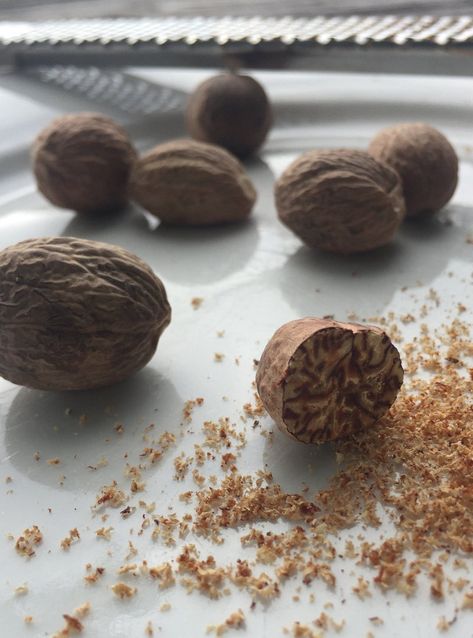 5 Uses for Nutmeg | How to Use Grated and Whole Nutmeg Fresh Nutmeg Recipes, Nutmeg Health Benefits, White Wine Cream Sauce, Vegan Cheesecake Recipe, Homemade Barbecue Sauce, Vegan Cheesecake, Dessert Options, Food And Beverage, Signature Dishes