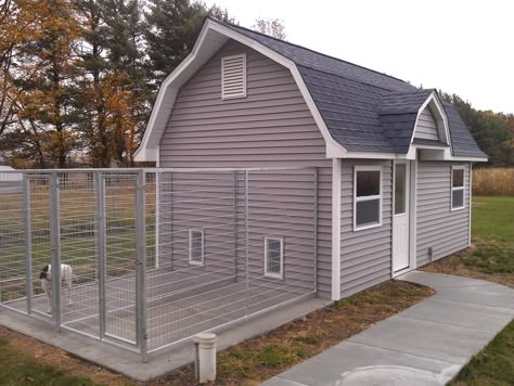 Barnplans [Photo Gallery] Shed Converted To Dog Kennel, Dog Kennel Ideas Outdoor, Dog Run Ideas Backyard, Outdoor Dog Kennel Ideas, Dog Boarding Kennels, Kennel Ideas, Dog Kennel Designs, Diy Dog Kennel, Outdoor Dog House