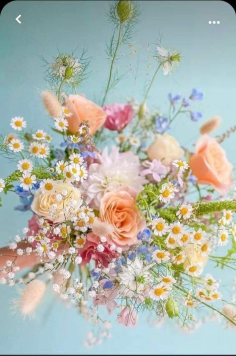 Wildflower Wedding Theme, Garden Party Wedding, Pastel Wedding, Wildflower Wedding, Wedding 2024, Arte Floral, Bouquet Of Flowers, Flower Bouquet Wedding, All Things Wedding