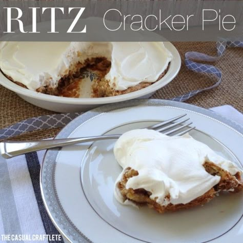 Ritz Cracker Pie Recipe, Ritz Cracker Pie, Ritz Cracker Recipes, Cracker Pie, Coconut Dessert, Ritz Cracker, Brownie Desserts, Favorite Pie, Cracker Recipes