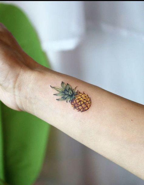 Ink that symbolizes the sweetness of life, just like a ripe pineapple under the sun. 🍍☀️ Pineapple Tattoo Meaning, Pineapple Tattoos, Pinapple Tattoos, Hawaii Tattoos, Pineapple Tattoo, Hindu Tattoo, Ripe Pineapple, Matching Couple Tattoos, Couple Tattoos